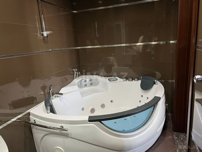 Сдаётся 3-комн. новостройка 170 м², м. Насими, photo 16 from 17