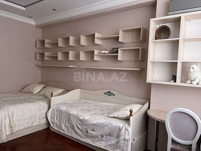 Сдаётся 3-комн. новостройка 170 м², м. Насими, photo 10 from 17
