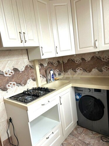Satılır 2 otaqlı köhnə tikili 55 m², 7-ci mikrorayon q., photo 11 from 19
