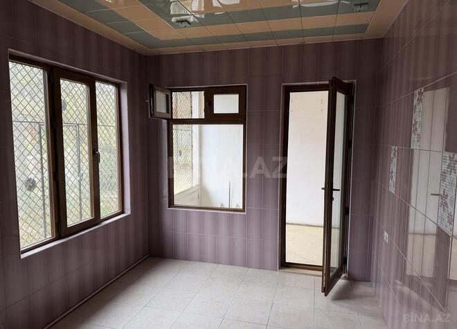 Продаётся 3-комн. вторичка 100 м², м. Ичеришехер, photo 3 from 19