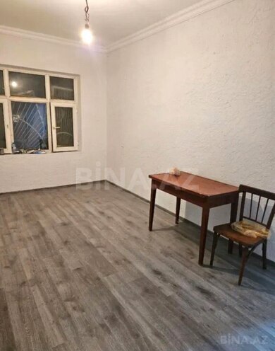 Продаётся 3-комн. вторичка 60 м², м. Азадлыг проспекти, photo 1 from 10
