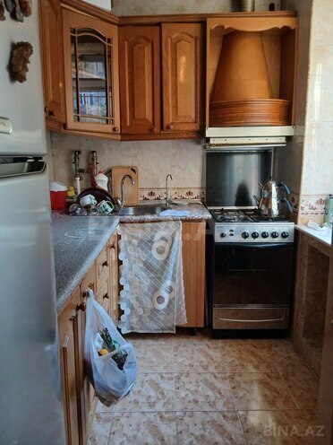 Продаётся 3-комн. вторичка 70 м², Бинагадинский р., photo 10 from 12