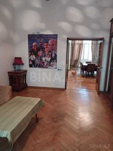 İcarəyə verilir  obyekt 440 m², 28 May m., photo 25 from 30