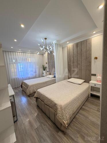 Satılır 3 otaqlı köhnə tikili 85 m², Bakıxanov q., photo 9 from 17