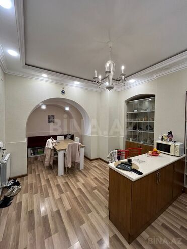 Satılır 6 otaqlı köhnə tikili 250 m², İçəri Şəhər m., photo 25 from 32
