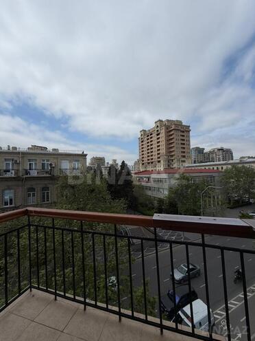 İcarəyə verilir 3 otaqlı köhnə tikili 110 m², Sahil m., photo 24 from 32