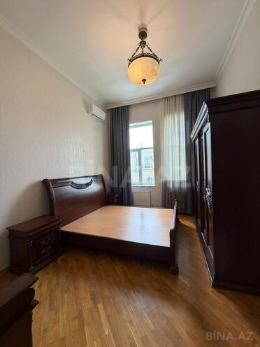 İcarəyə verilir 3 otaqlı köhnə tikili 110 m², Sahil m., photo 16 from 32