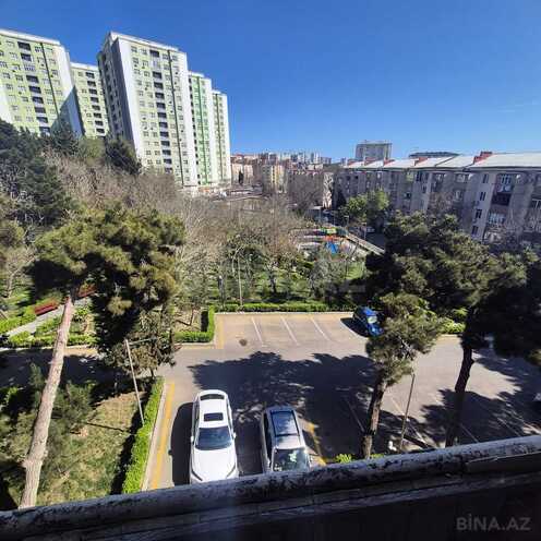 Продаётся 2-комн. вторичка 55 м², м. Ази Асланов, photo 11 from 13