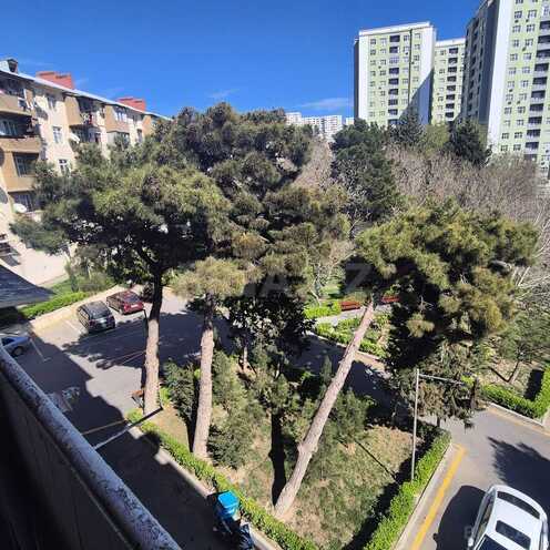 Продаётся 2-комн. вторичка 55 м², м. Ази Асланов, photo 10 from 13