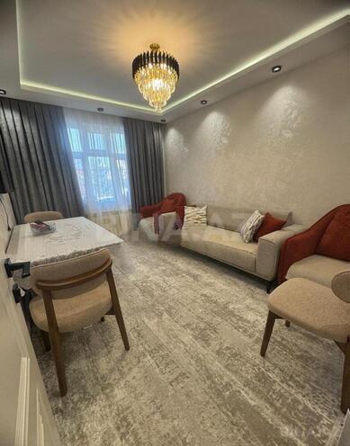 Satılır 5 otaqlı köhnə tikili 100 m², Bakıxanov q., photo 11 from 17