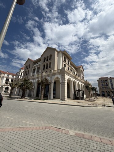 Продаётся 1-комн. новостройка 42 м², пос. Sea Breeze, photo 1 from 8