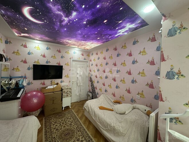 Satılır 4 otaqlı köhnə tikili 110 m², Xalqlar Dostluğu m., photo 7 from 19