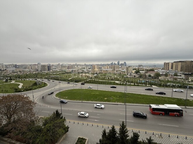 Продаётся 3-комн. вторичка 85 м², м. Ичеришехер, photo 1 from 19