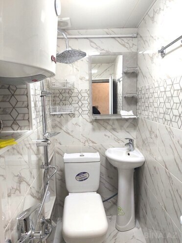 Продаётся 2-комн. вторичка 40 м², м. Элмляр Академиясы, photo 11 from 13