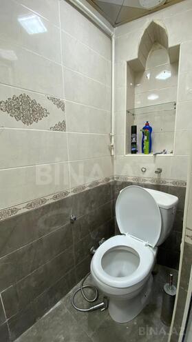 Продаётся 2-комн. вторичка 40 м², м. Низами, photo 8 from 9