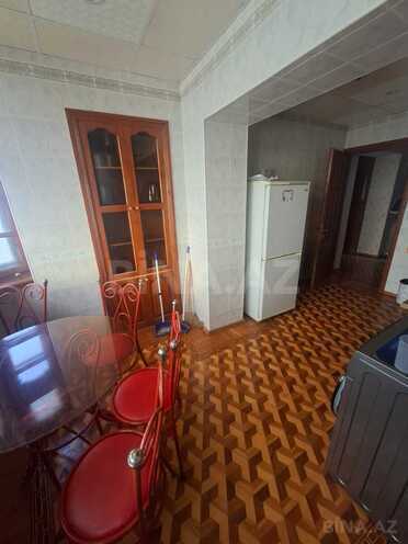 Сдаётся 2-комн. вторичка 60 м², м. Иншаатчылар, photo 9 from 13