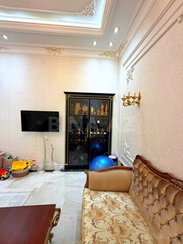 Satılır 4 otaqlı köhnə tikili 215.5 m², Sahil m., photo 29 from 30
