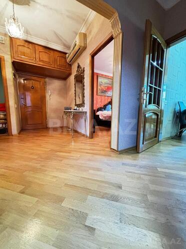 Продаётся 3-комн. вторичка 85 м², м. Халглар Достлугу, photo 12 from 19