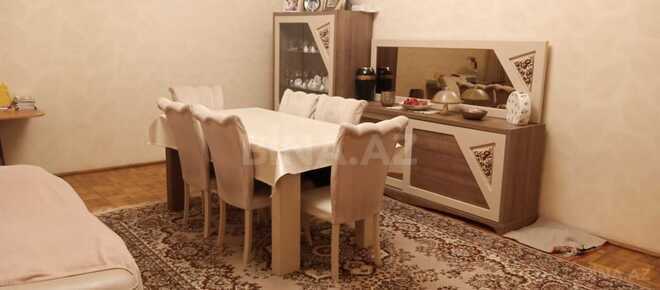 Продаётся 3-комн. вторичка 97 м², м. Ичеришехер, photo 1 from 10