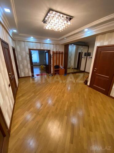 Сдаётся 3-комн. новостройка 180 м², м. 28 мая, photo 3 from 13