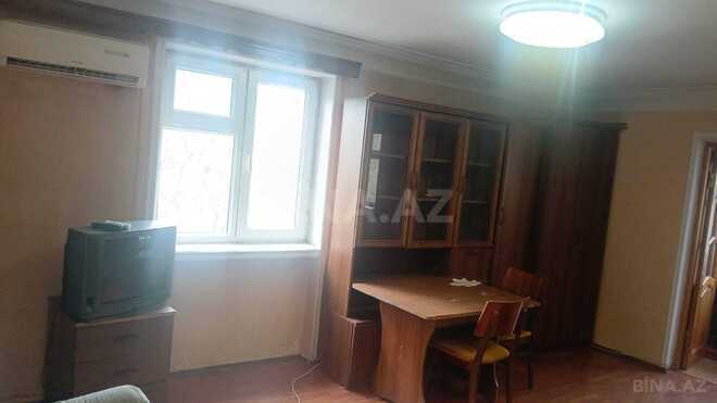 Продаётся 2-комн. вторичка 30 м², м. Элмляр Академиясы, photo 5 from 10