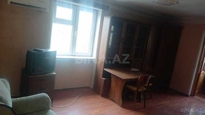 Продаётся 2-комн. вторичка 30 м², м. Элмляр Академиясы, photo 8 from 10