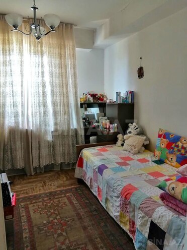 Продаётся 3-комн. вторичка 90 м², м. Нариман Нариманов, photo 9 from 21
