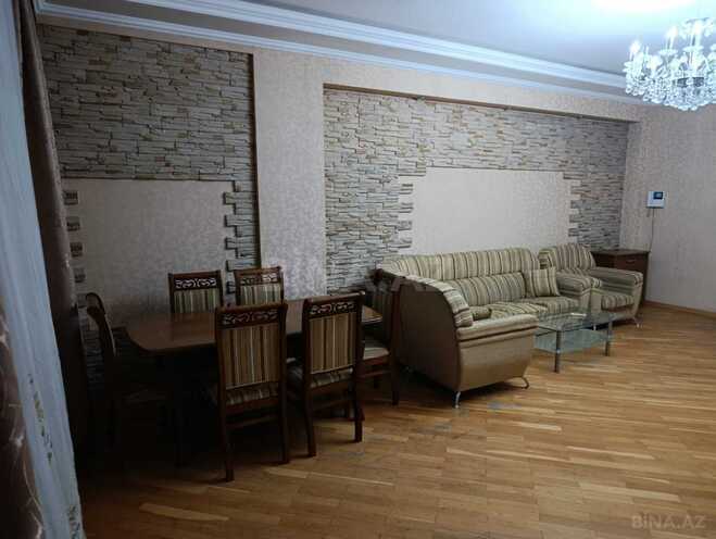 Сдаётся 3-комн. новостройка 140 м², м. Элмляр Академиясы, photo 9 from 32
