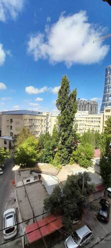 Сдаётся 2-комн. вторичка 70 м², м. Элмляр Академиясы, photo 11 from 18