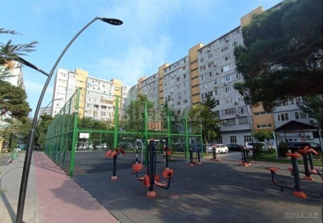 Продаётся 2-комн. вторичка 70 м², м. Гянджлик, photo 1 from 8