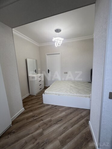 Продаётся 2-комн. вторичка 46 м², м. Кара Караев, photo 3 from 17