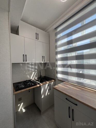 Продаётся 2-комн. вторичка 46 м², м. Кара Караев, photo 9 from 17
