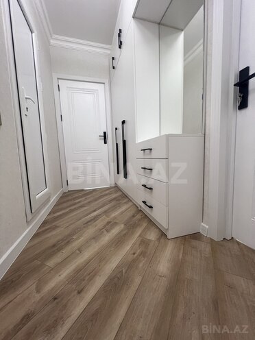 Продаётся 2-комн. вторичка 46 м², м. Кара Караев, photo 11 from 17