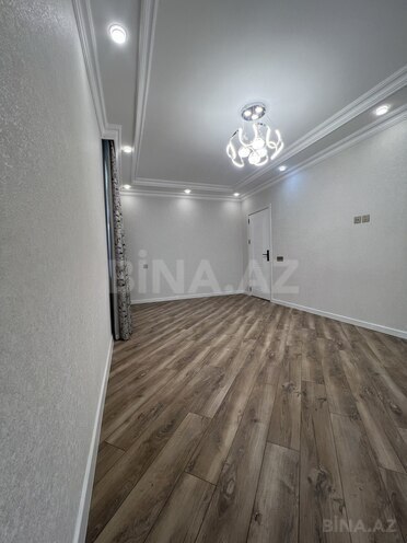 Продаётся 2-комн. вторичка 46 м², м. Кара Караев, photo 5 from 17