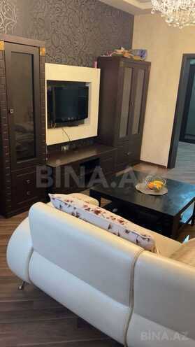 Сдаётся 2-комн. новостройка 70 м², м. Ази Асланов, photo 9 from 13