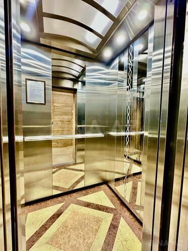 Продаётся 3-комн. новостройка 123 м², м. Кара Караев, photo 6 from 17