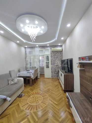 Satılır 2 otaqlı köhnə tikili 65 m², Azadlıq Prospekti m., photo 3 from 8