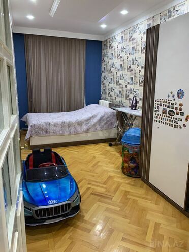 Satılır 2 otaqlı köhnə tikili 65 m², Azadlıq Prospekti m., photo 4 from 8
