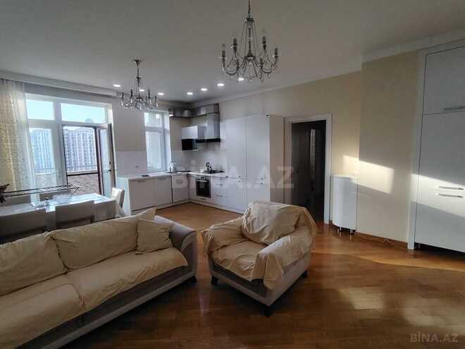 Сдаётся 3-комн. новостройка 120 м², м. Элмляр Академиясы, photo 1 from 19