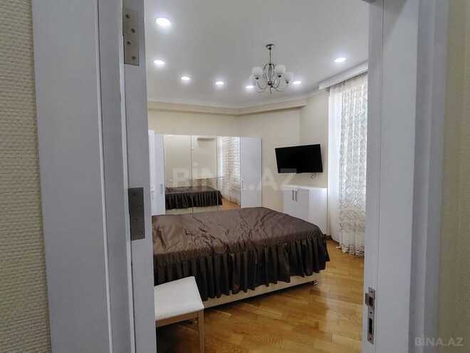 Сдаётся 3-комн. новостройка 120 м², м. Элмляр Академиясы, photo 11 from 19