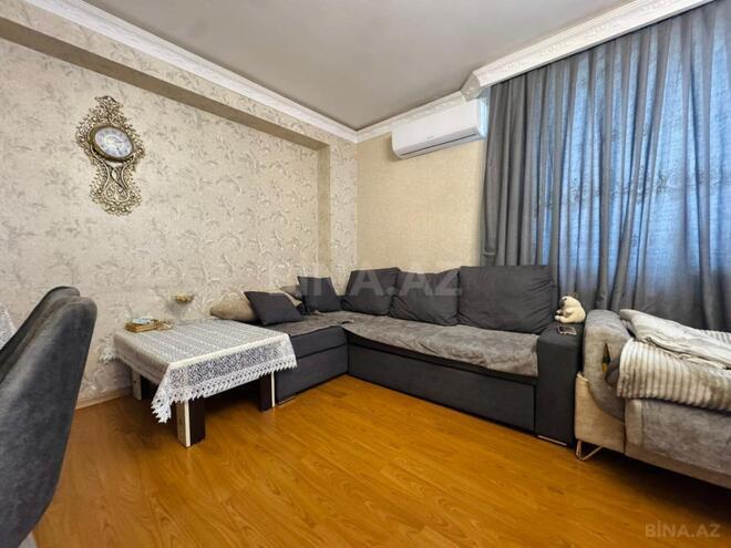 Satılır 2 otaqlı köhnə tikili 67 m², Həzi Aslanov m., photo 1 from 16