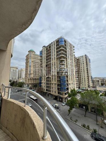 Продаётся 4-комн. новостройка 212 м², м. Элмляр Академиясы, photo 22 from 23