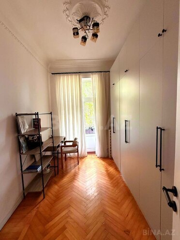 Продаётся 3-комн. вторичка 80.5 м², м. Низами, photo 5 from 14