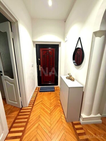 Продаётся 3-комн. вторичка 80.5 м², м. Низами, photo 9 from 14