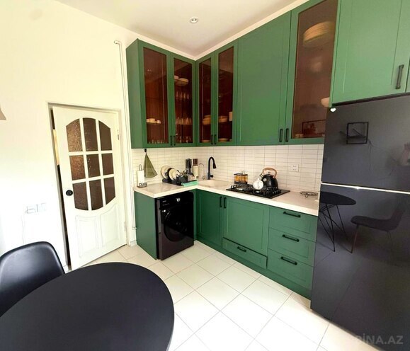 Продаётся 3-комн. вторичка 80.5 м², м. Низами, photo 11 from 14
