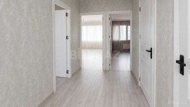 Satılır 3 otaqlı köhnə tikili 73 m², İnşaatçılar m., photo 5 from 18