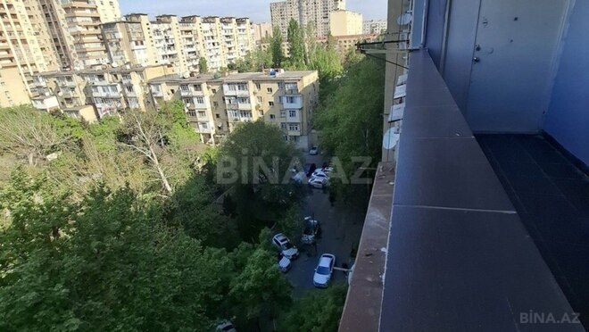 Satılır 3 otaqlı köhnə tikili 73 m², İnşaatçılar m., photo 14 from 18