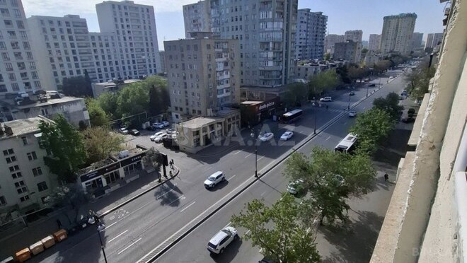 Satılır 3 otaqlı köhnə tikili 73 m², İnşaatçılar m., photo 6 from 18