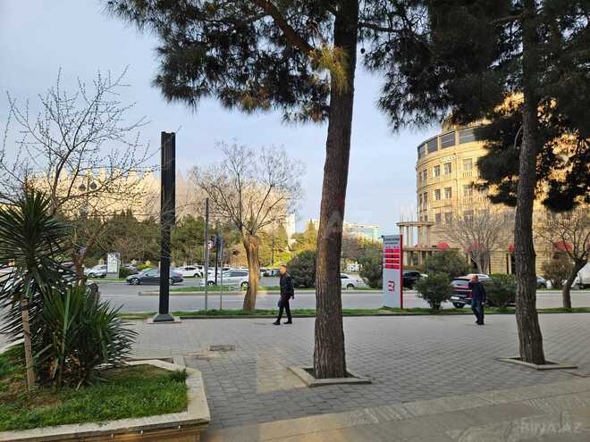 Продаётся 3-комн. вторичка 80 м², Ясамальский р., photo 11 from 12