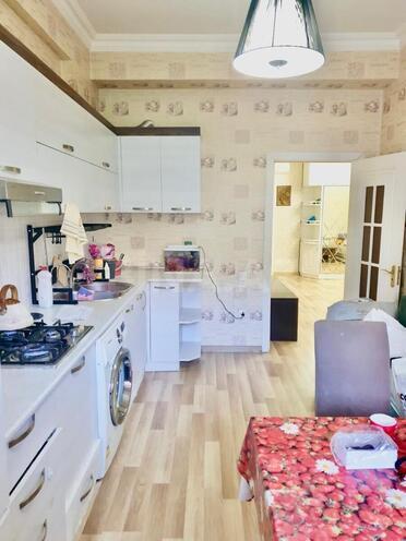 Сдаётся 3-комн. новостройка 94 м², м. Кара Караев, photo 3 from 24
